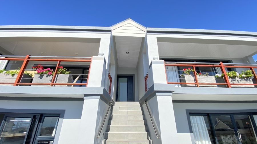 3 Bedroom Property for Sale in Seaforth Western Cape